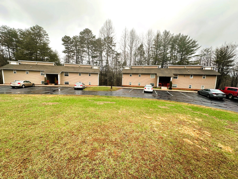 Gwenmont Arms Apartments